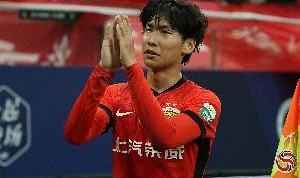 乐鱼vip 注册-父亲谈李新翔：在他这个年纪挣钱是次要的，提升水平是主要的