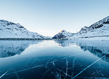 Leyu Sports-詹姆斯中国行成都万象城外球迷大喊：有没有詹黑？无人回应